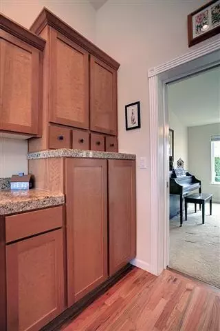 107 Sky Hawk Dr, Eagle Point, OR 97524 photo 9