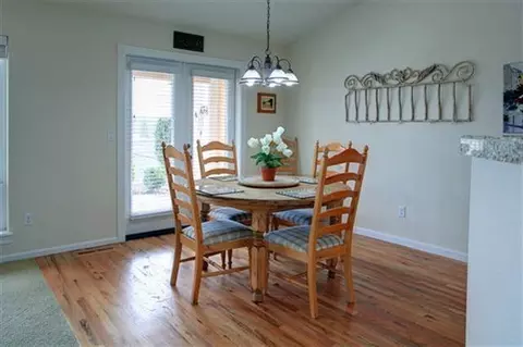 107 Sky Hawk Dr, Eagle Point, OR 97524 photo 7