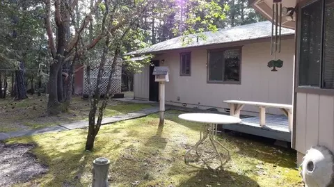 369 Ruby Dr, Grants Pass, OR 97527 photo 16