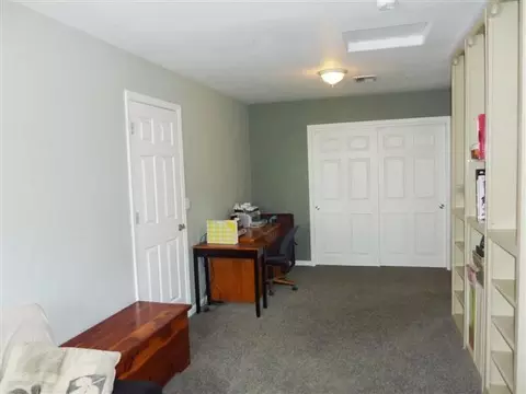 102 Willow Ln, Rogue River, OR 97537 photo 12