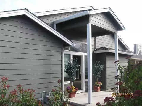 306 Live Oak Loop, Central Point, OR 97502 photo 1