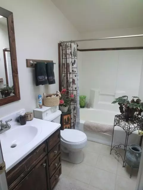 305 Queens Branch Rd, Rogue River, OR 97537 photo 14