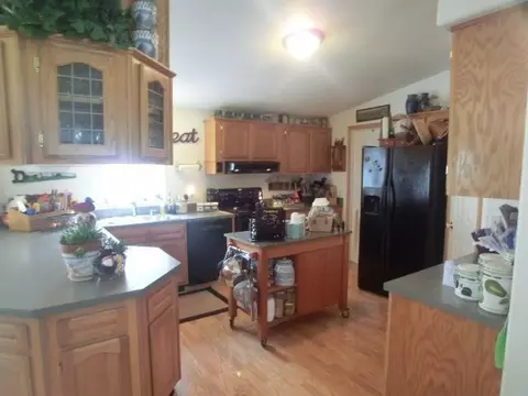 305 Queens Branch Rd, Rogue River, OR 97537 photo 6