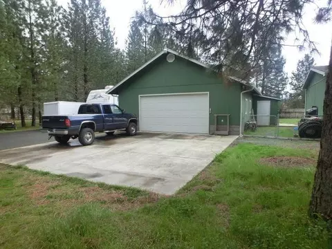 305 Queens Branch Rd, Rogue River, OR 97537 photo 4