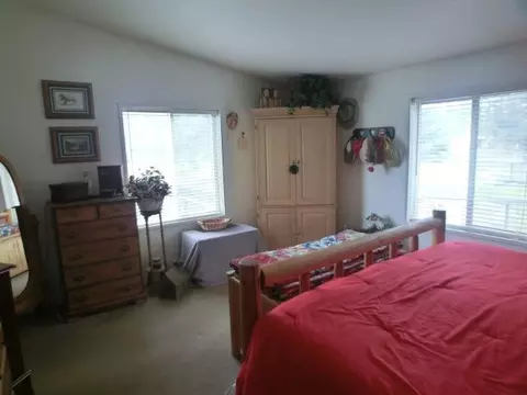 305 Queens Branch Rd, Rogue River, OR 97537 photo 9