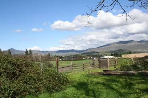 1902 Houston Rd, Phoenix, OR 97535 photo 13