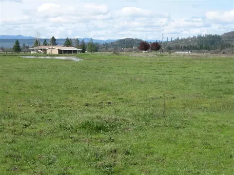 1248 Hammel Rd, Eagle Point, OR 97524 photo 8