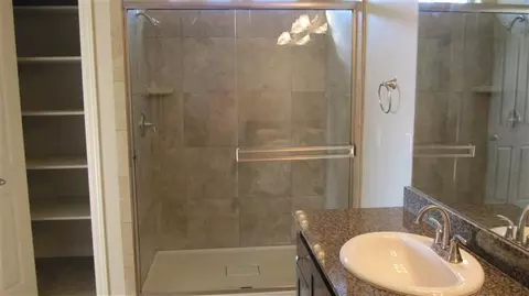 1038 Azure Way, Eagle Point, OR 97524 photo 13