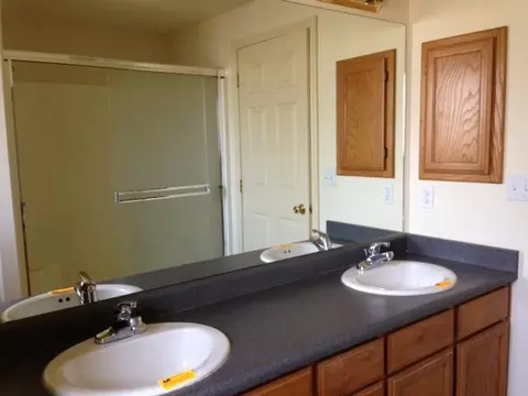 995 Ridgeview Dr, Eagle Point, OR 97524 photo 9