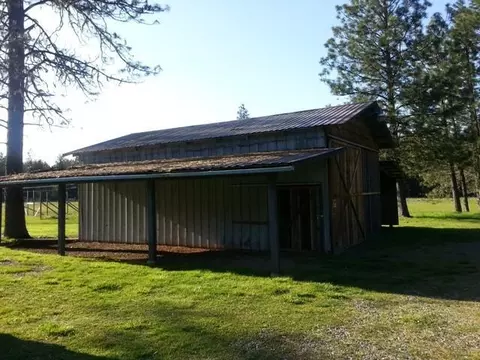 595 Jackadel Ln, Cave Junction, OR 97523 photo 15