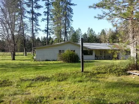 595 Jackadel Ln, Cave Junction, OR 97523 photo 5
