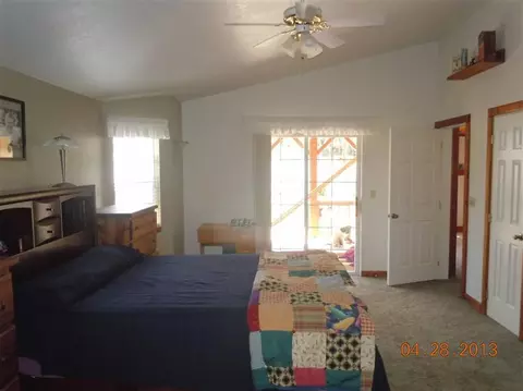 11611 Michael Rd, Central Point, OR 97502 photo 9