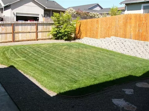 972 Win Way, Eagle Point, OR 97524 photo 13