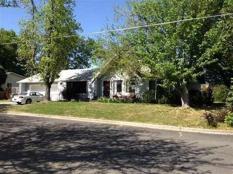 3708 Hilsinger Rd, Phoenix, OR 97535 photo 2