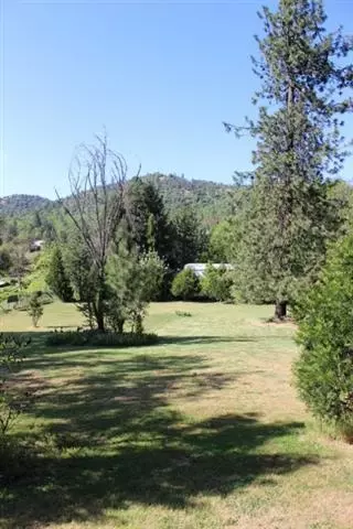 9975 Blackwell Rd, Central Point, OR 97502 photo 17