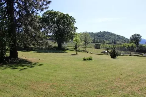 9975 Blackwell Rd, Central Point, OR 97502 photo 19