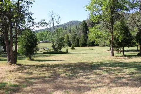 9975 Blackwell Rd, Central Point, OR 97502 photo 15