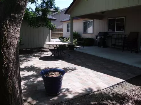 884 Win Way, Eagle Point, OR 97524 photo 6