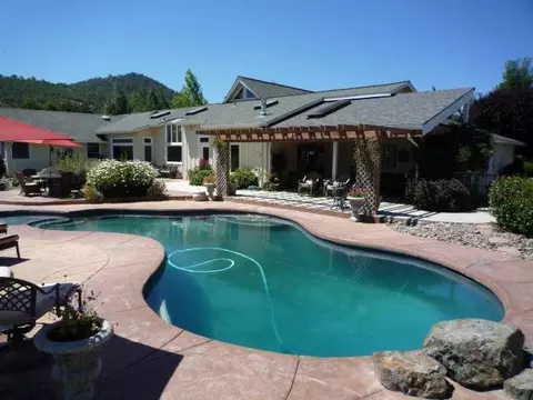 4485 Hilsinger Rd, Phoenix, OR 97535 photo 6