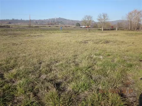 11354 Highway 62, Eagle Point, OR 97524 photo 3