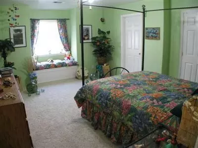 672 Shadow Way, Central Point, OR 97502 photo 4