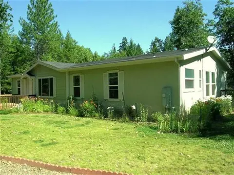 100 Simmons Cut Dr, Cave Junction, OR 97523 photo 2