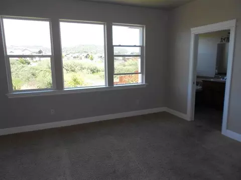 1132 Highlands Dr, Eagle Point, OR 97524 photo 6