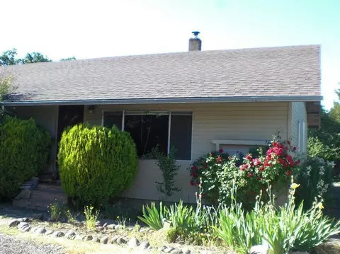 444 Ayres St, Eagle Point, OR 97524 photo 16