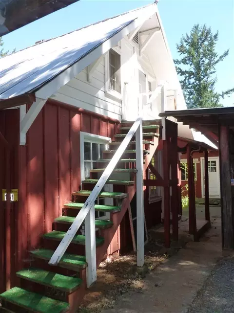 1151 Summit Loop, Grants Pass, OR 97527 photo 25