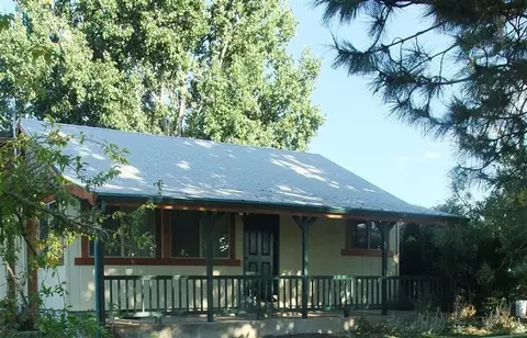 2260 Hammel Rd, Eagle Point, OR 97524 photo 1