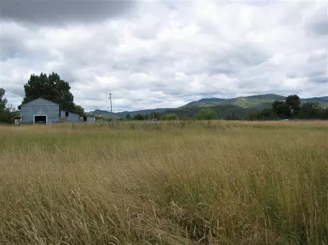 2260 Hammel Rd, Eagle Point, OR 97524 photo 8