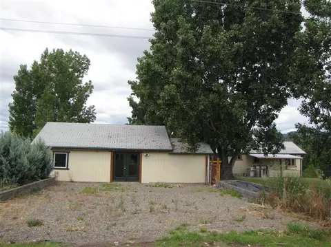 2260 Hammel Rd, Eagle Point, OR 97524 photo 9