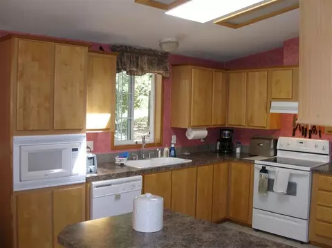 5394 Evans Creek Rd, Rogue River, OR 97537 photo 3