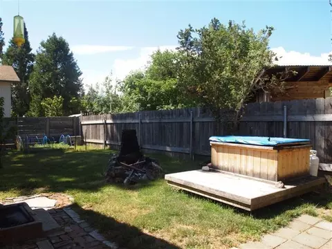 409 Fifth St, Phoenix, OR 97535 photo 2