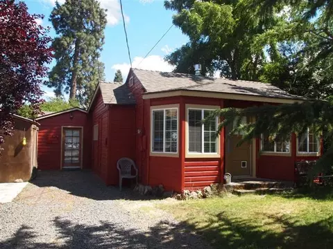 409 Fifth St, Phoenix, OR 97535 photo 1