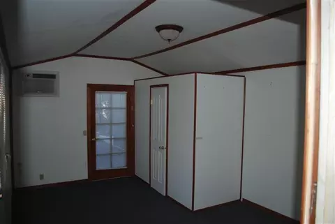409 Fifth St, Phoenix, OR 97535 photo 24