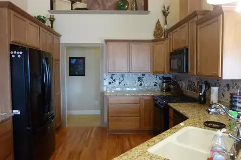 150 Sky Hawk Dr, Eagle Point, OR 97524 photo 9