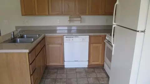 943 Win Way, Eagle Point, OR 97524 photo 7