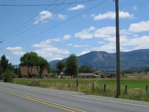 2995 Upper River Rd, Grants Pass, OR 97526 photo 22