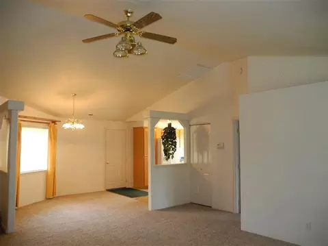129 Eagle View Dr, Eagle Point, OR 97524 photo 4