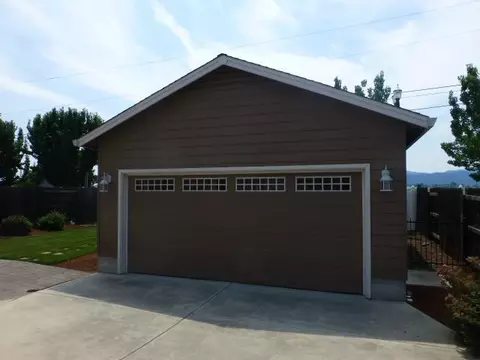161 Alta Ln, Central Point, OR 97502 photo 23
