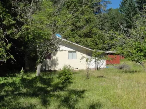 3460 Cedar Flat Rd, Williams, OR 97544 photo 5