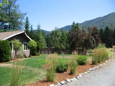 1415 Summit Loop, Grants Pass, OR 97527 photo 12