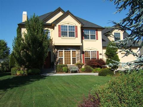 125 Bellerive Dr, Eagle Point, OR 97524 photo 1