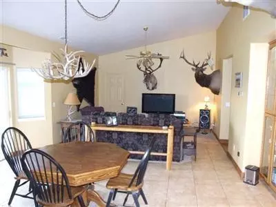 5018 Brophy Rd, Eagle Point, OR 97524 photo 8