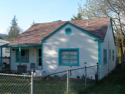 675 Willis Ave, Glendale, OR 97442 photo 2
