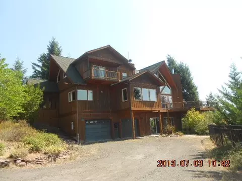 5145 Rogue River Dr, Eagle Point, OR 97524 photo 1