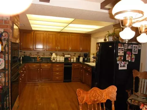 385 Fields Rd, Williams, OR 97544 photo 6