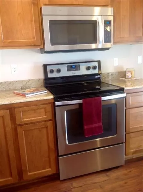 316 Everett Way, Talent, OR 97540 photo 9