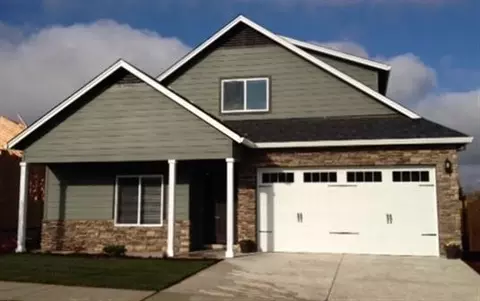 316 Everett Way, Talent, OR 97540 photo 1